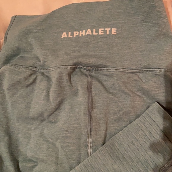Alphalete leggings revival og capri sun small (2020) - Picture 2 of 3